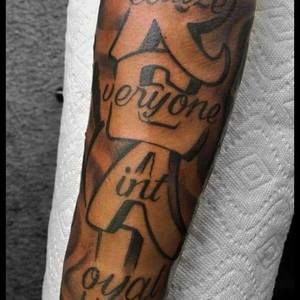 Meet your Posher, Dustin